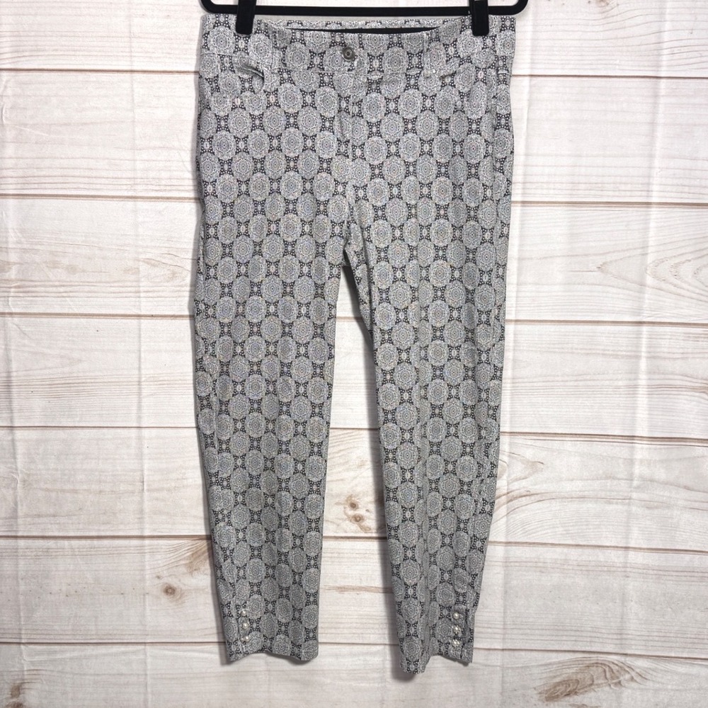 Verve Blues Womens Size 14 Black White Medallion Floral Ankle Pants Pearl Detail